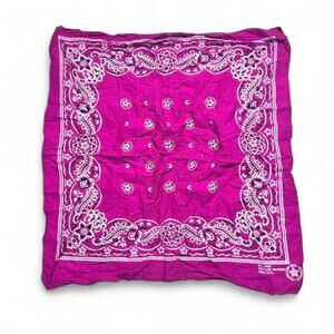Fast Color Vintage made in USA 100% Cotton Pink Paisley Bandana Handkerchief